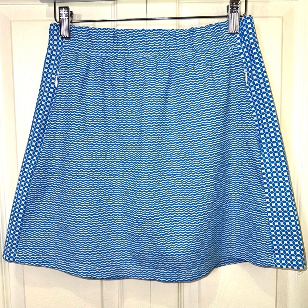 J. McLaughlin Blue & White Printed Skort – Size Small EUC